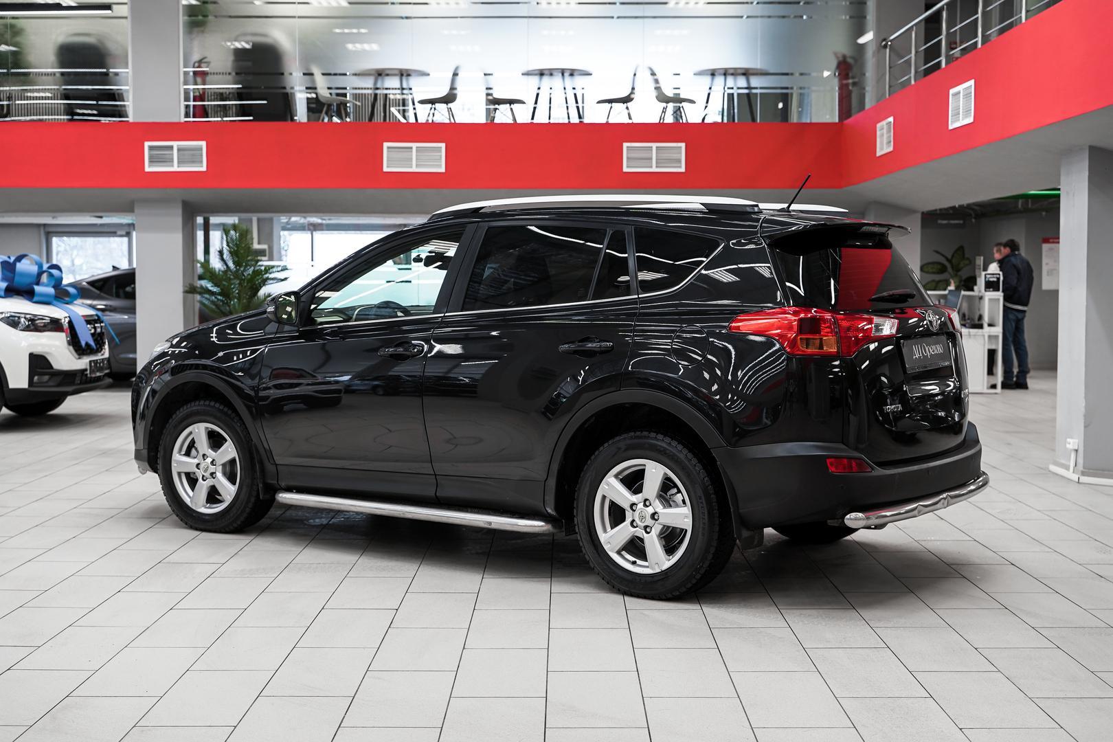 Toyota RAV4 2013, черный, ДЦ Орехово