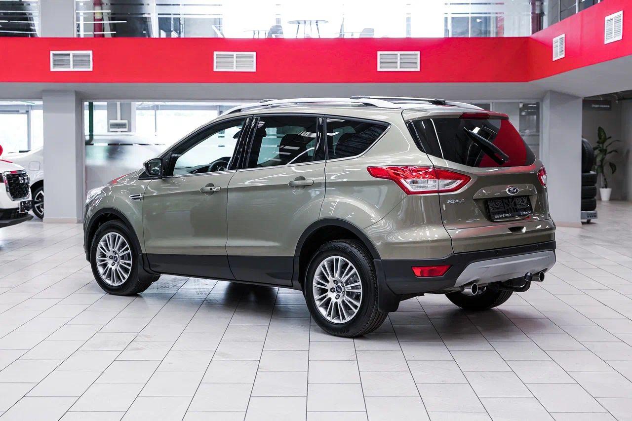 Ford Kuga 2013, серый, ДЦ Орехово