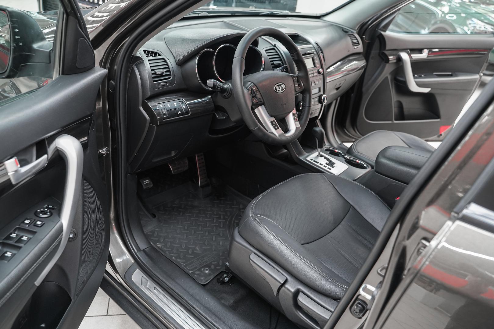 Kia Sorento 2012, коричневый, ДЦ Орехово