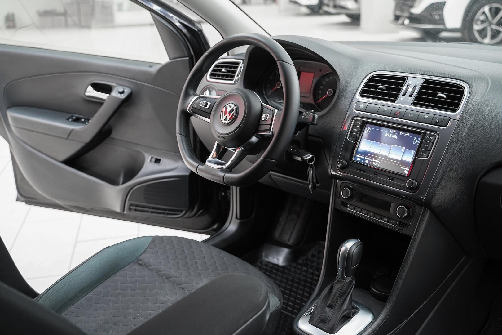 Volkswagen Polo 2019, черный, ДЦ Орехово