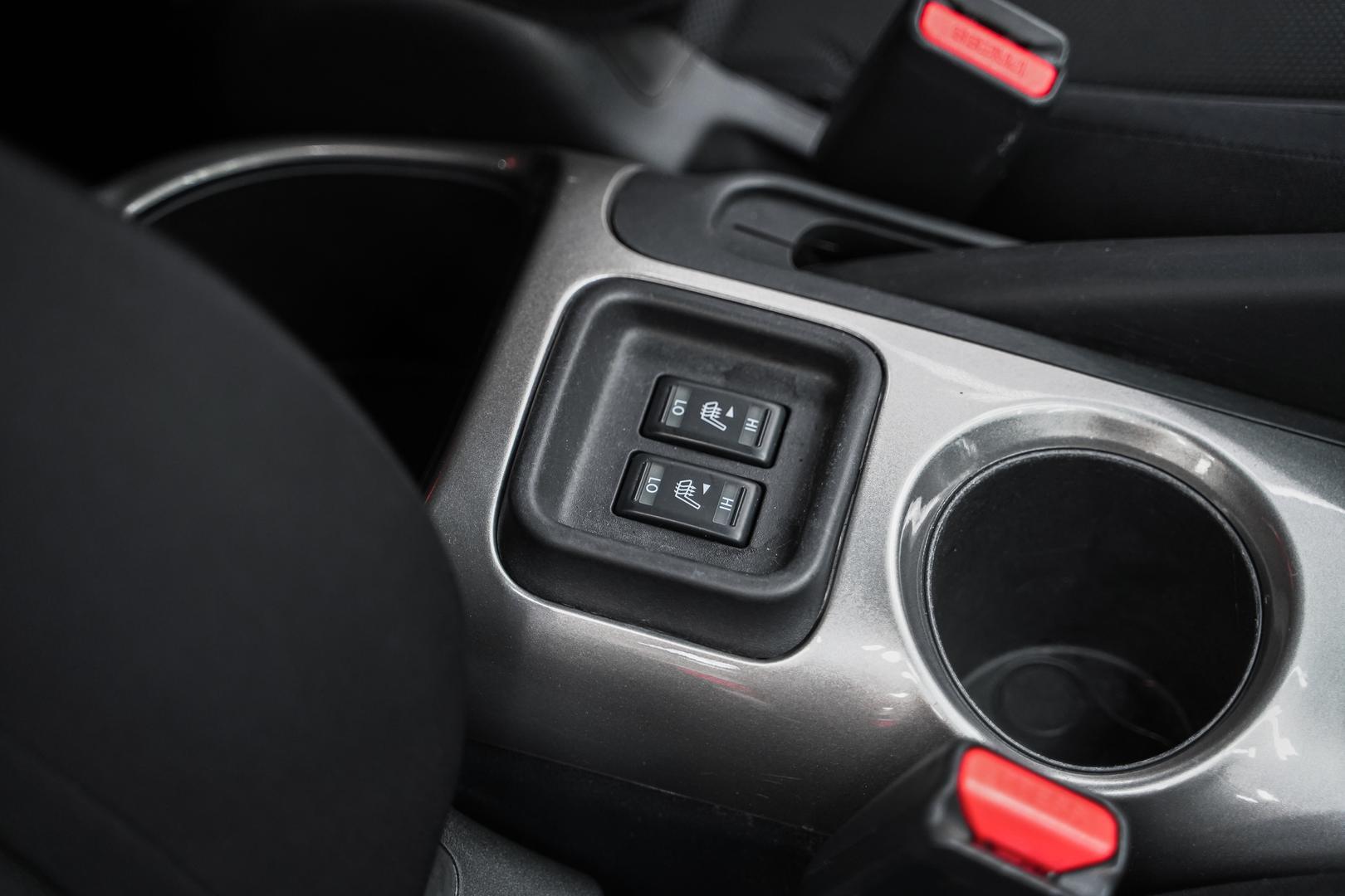 Nissan Juke 2013, белый, ДЦ Орехово
