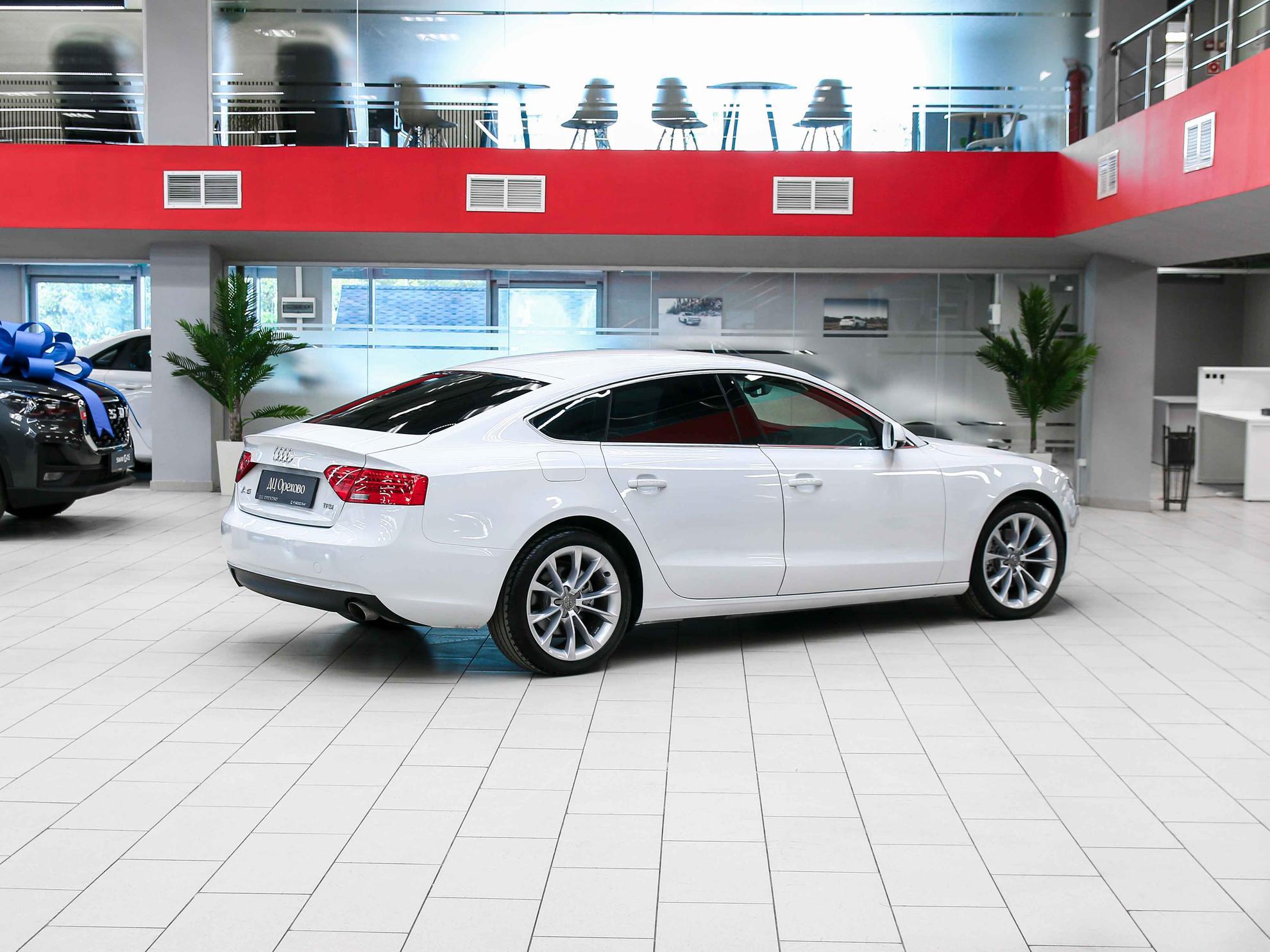 Audi A5 2013, белый, ДЦ Орехово