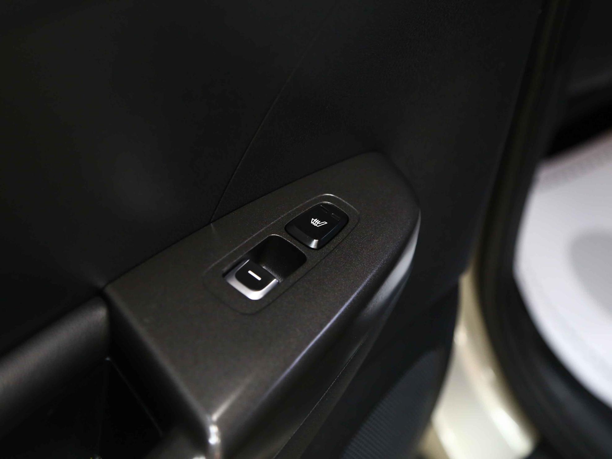 Kia Sportage 2016, серебряный, ДЦ Орехово