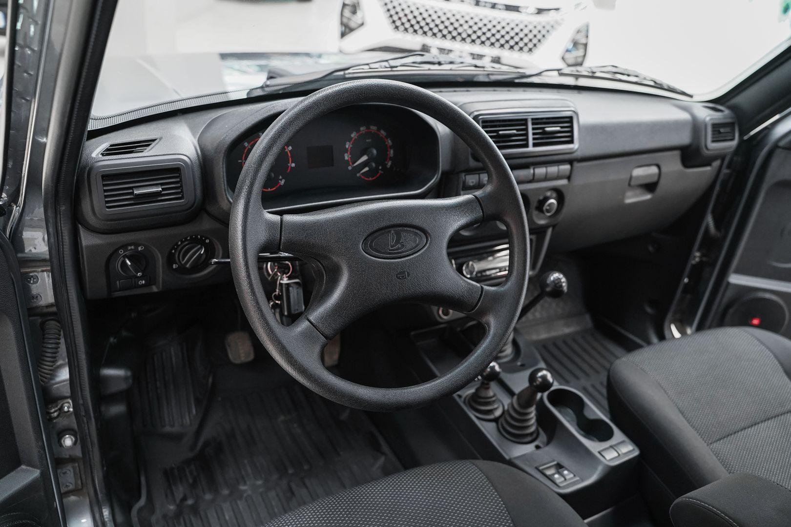 LADA (ВАЗ) Niva Legend 2022, серый, ДЦ Орехово