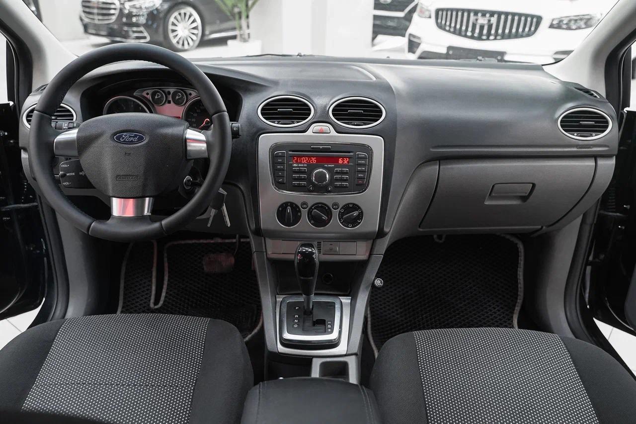 Ford Focus 2010, черный, ДЦ Орехово