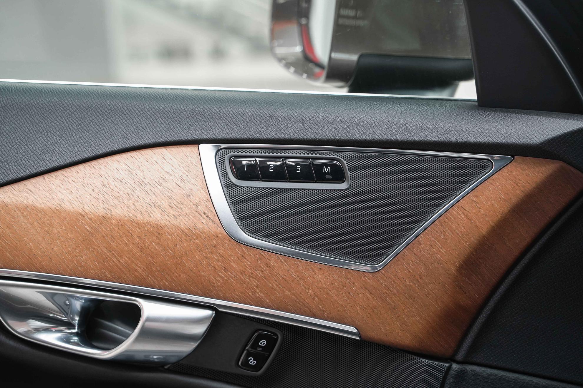 Volvo XC90 2016, коричневый, ДЦ Орехово