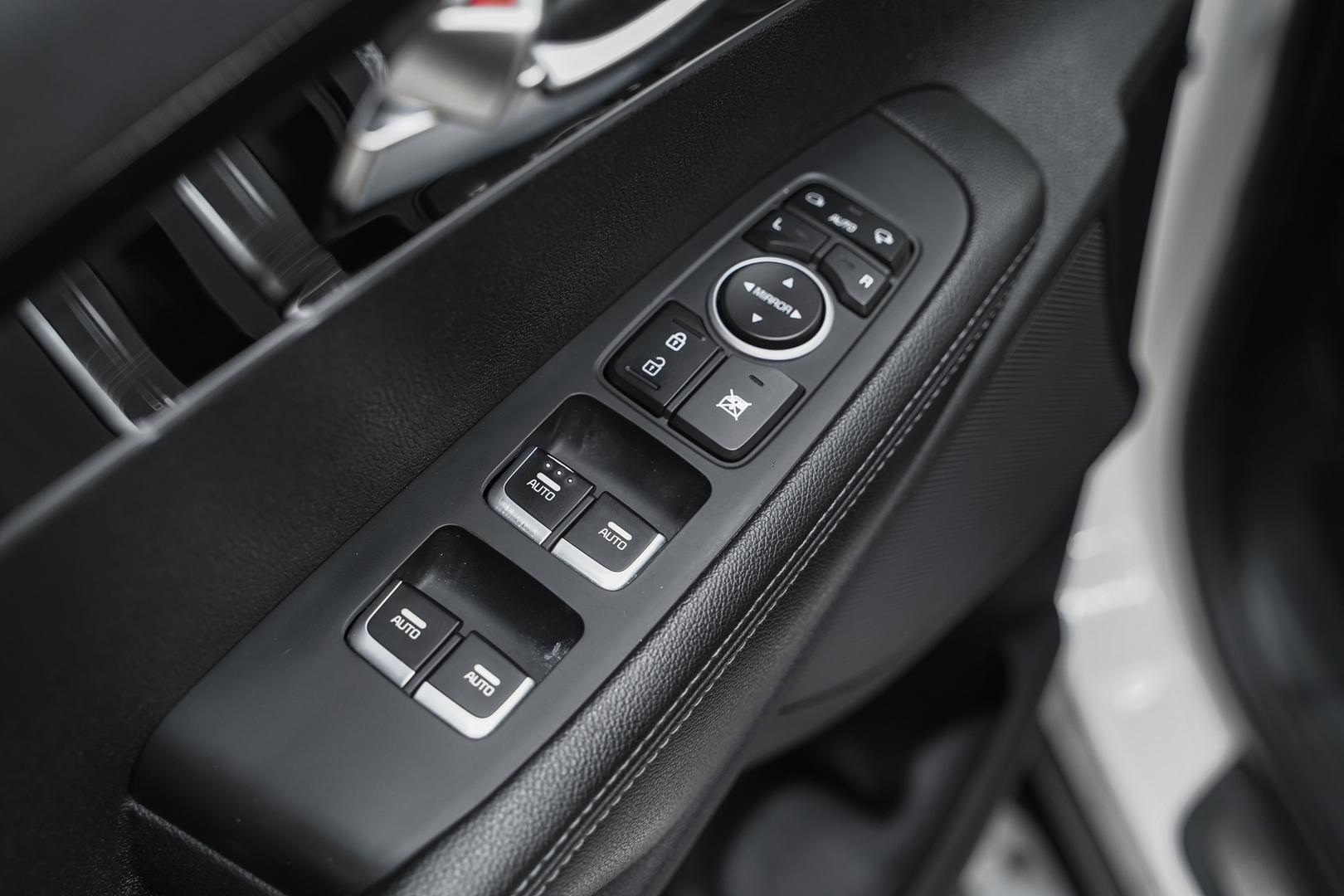 Kia Sorento 2018, белый, ДЦ Орехово