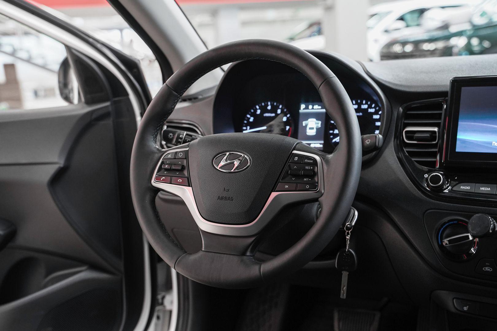 Hyundai Solaris 2021, белый, ДЦ Орехово