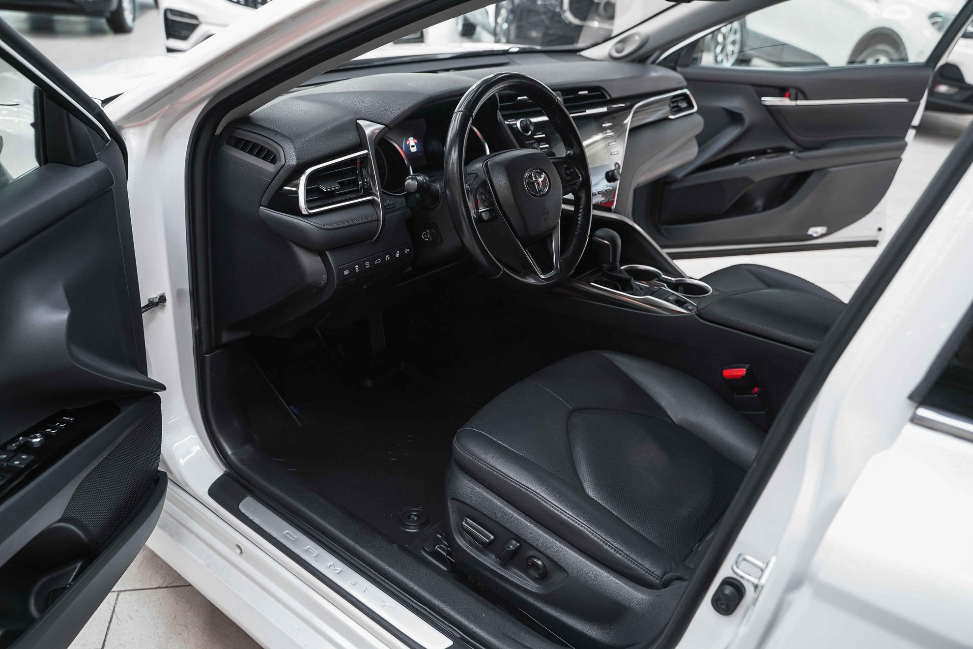 Toyota Camry 2018, белый, ДЦ Орехово