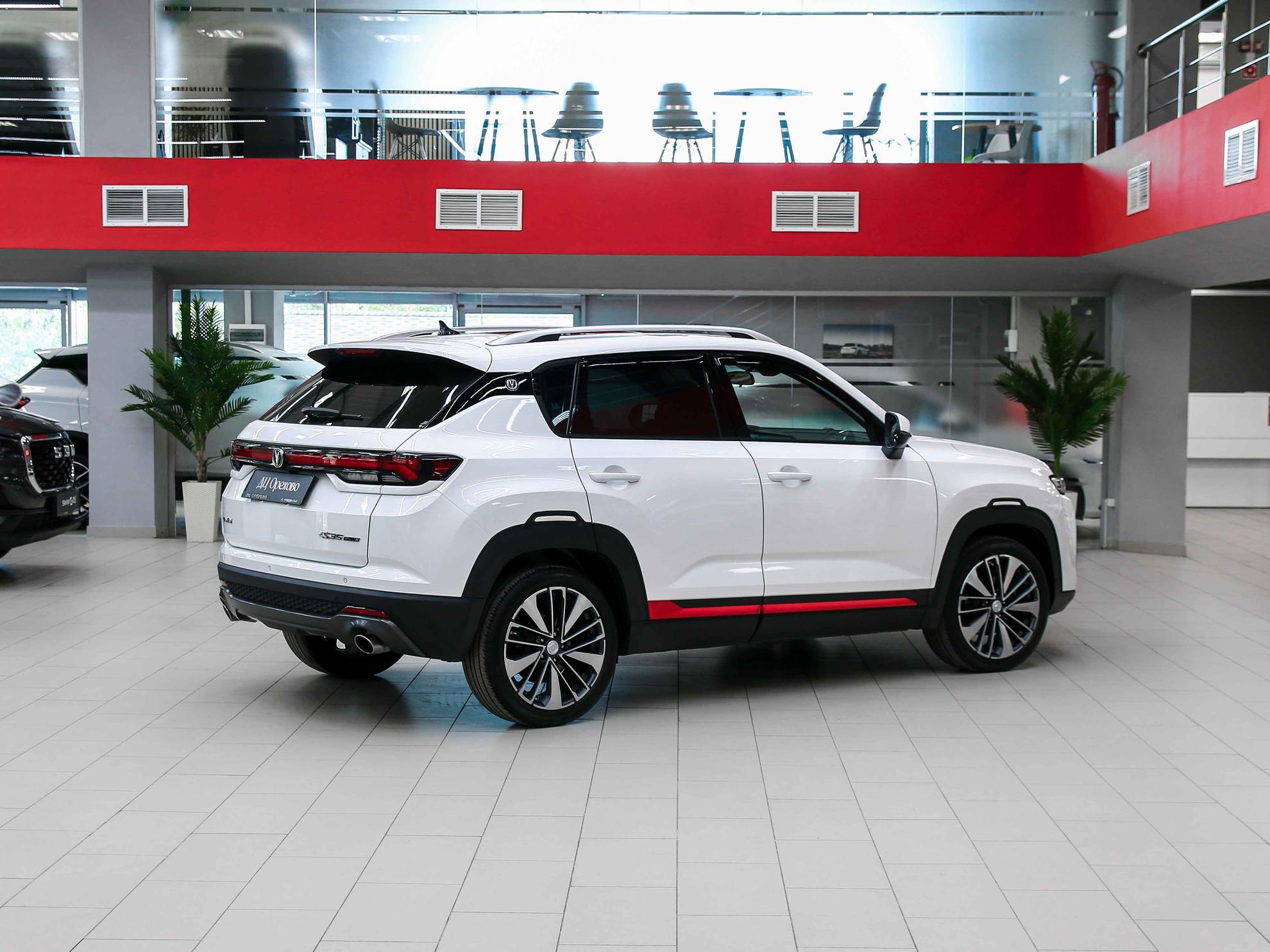 Changan CS35 Plus 2024, белый, ДЦ Орехово