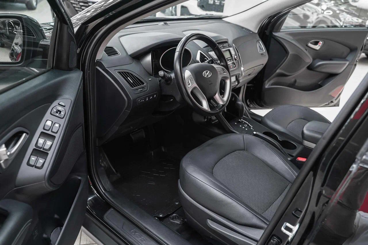 Hyundai ix35 2012, черный, ДЦ Орехово