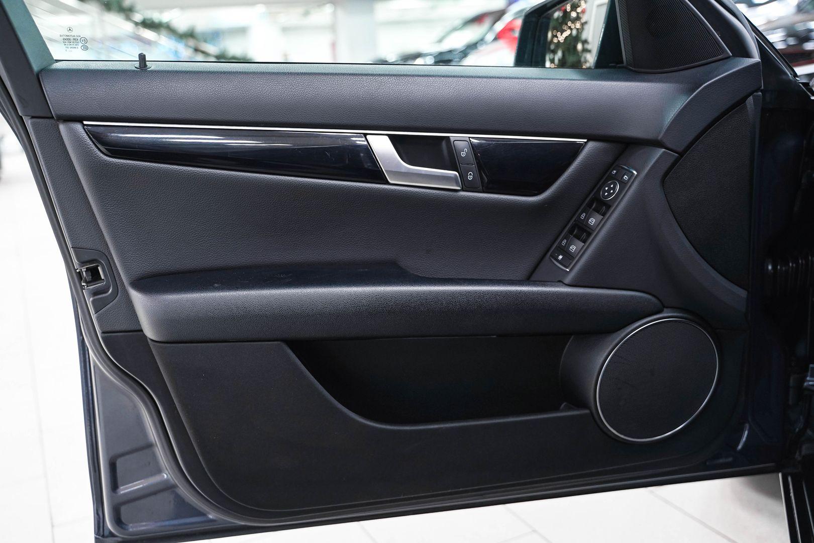 Mercedes-Benz C-Класс 2013, серый, ДЦ Орехово