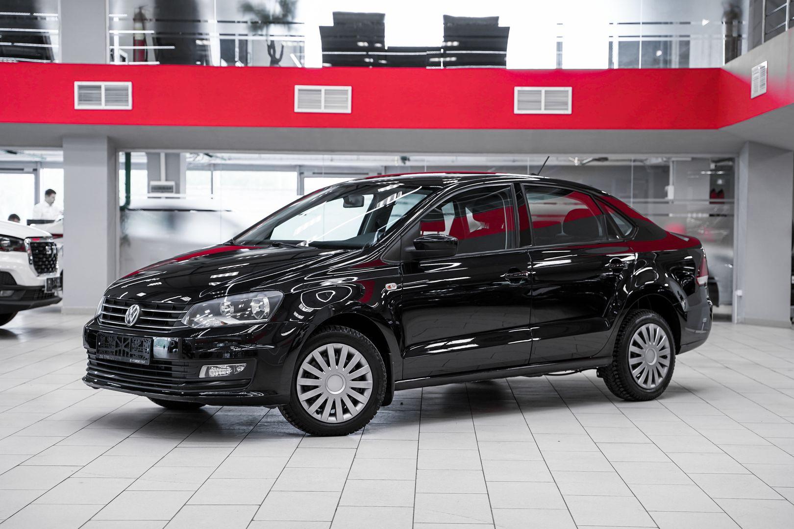 Volkswagen Polo 2017, черный, ДЦ Орехово