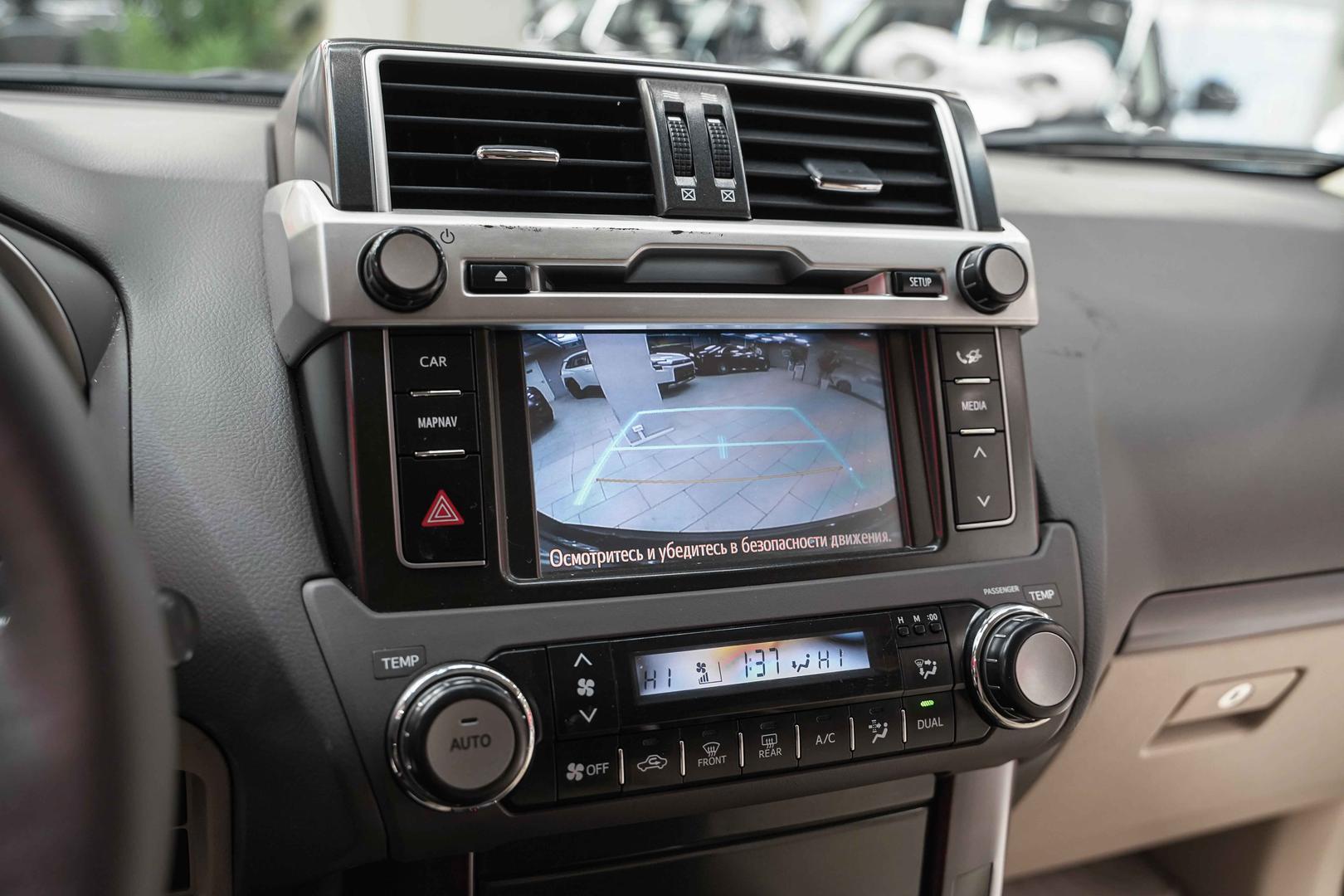 Toyota Land Cruiser Prado 2016, черный, ДЦ Орехово