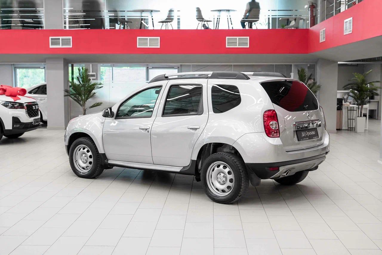 Renault Duster 2013, серебряный, ДЦ Орехово