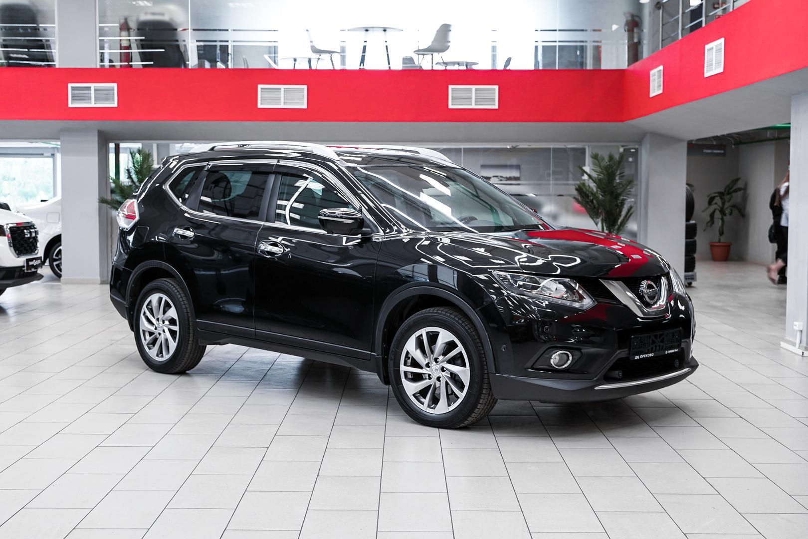 Nissan X-Trail 2017, черный, ДЦ Орехово