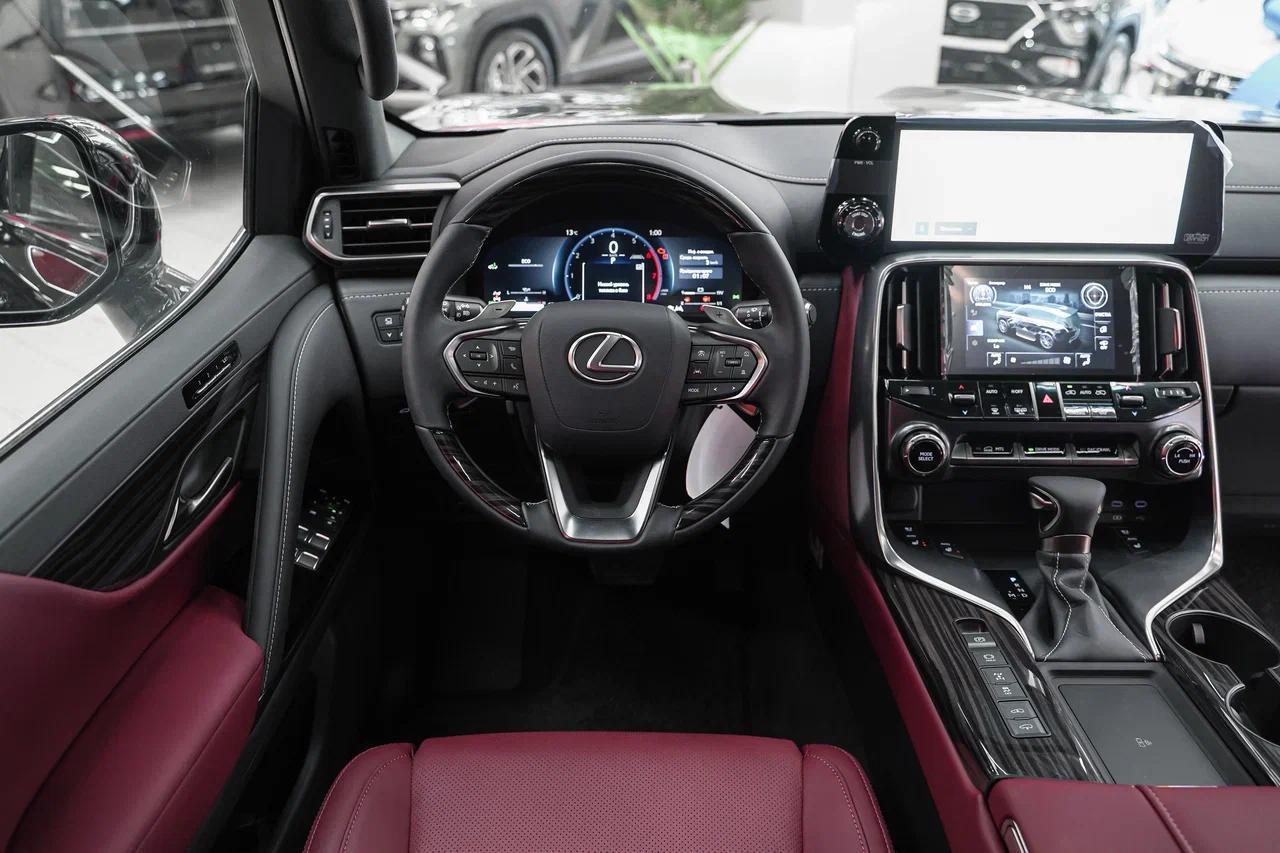 Lexus LX 2026, черный, ДЦ Орехово