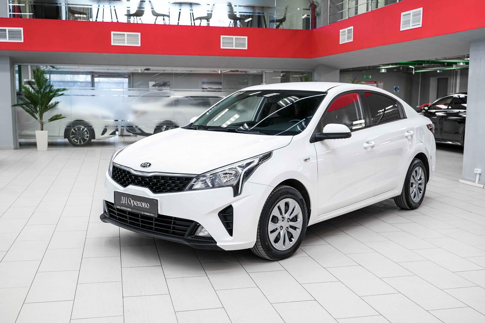 Kia Rio 2021, белый, ДЦ Орехово