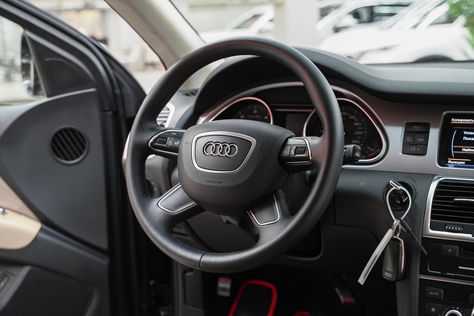 Audi Q7 2013, коричневый, ДЦ Орехово