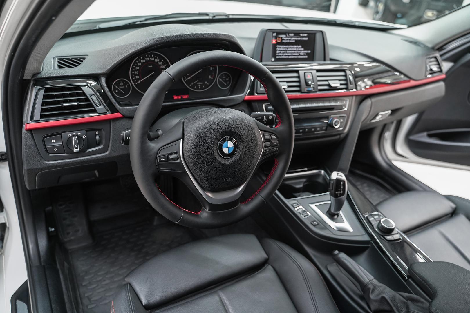 BMW 3 серии 2014, белый, ДЦ Орехово