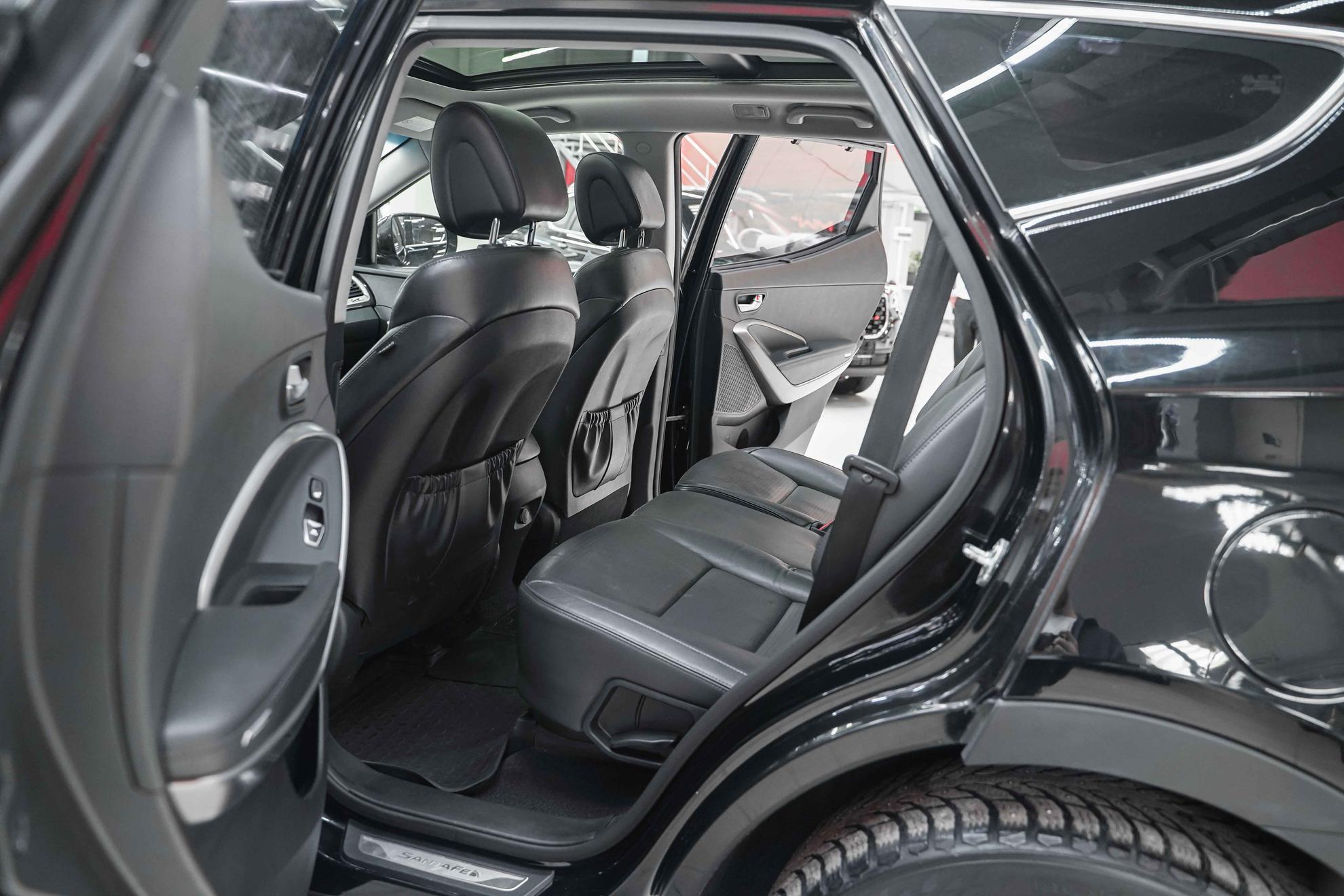 Hyundai Santa Fe 2012, черный, ДЦ Орехово