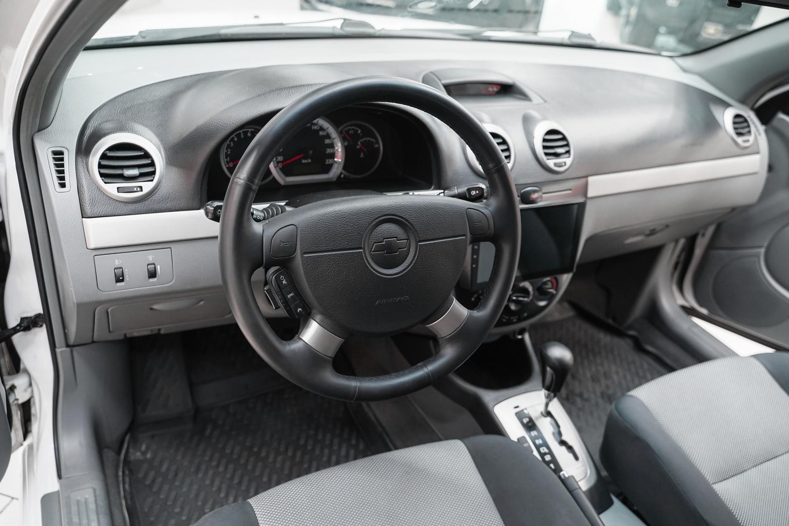 Chevrolet Lacetti 2010, белый, ДЦ Орехово