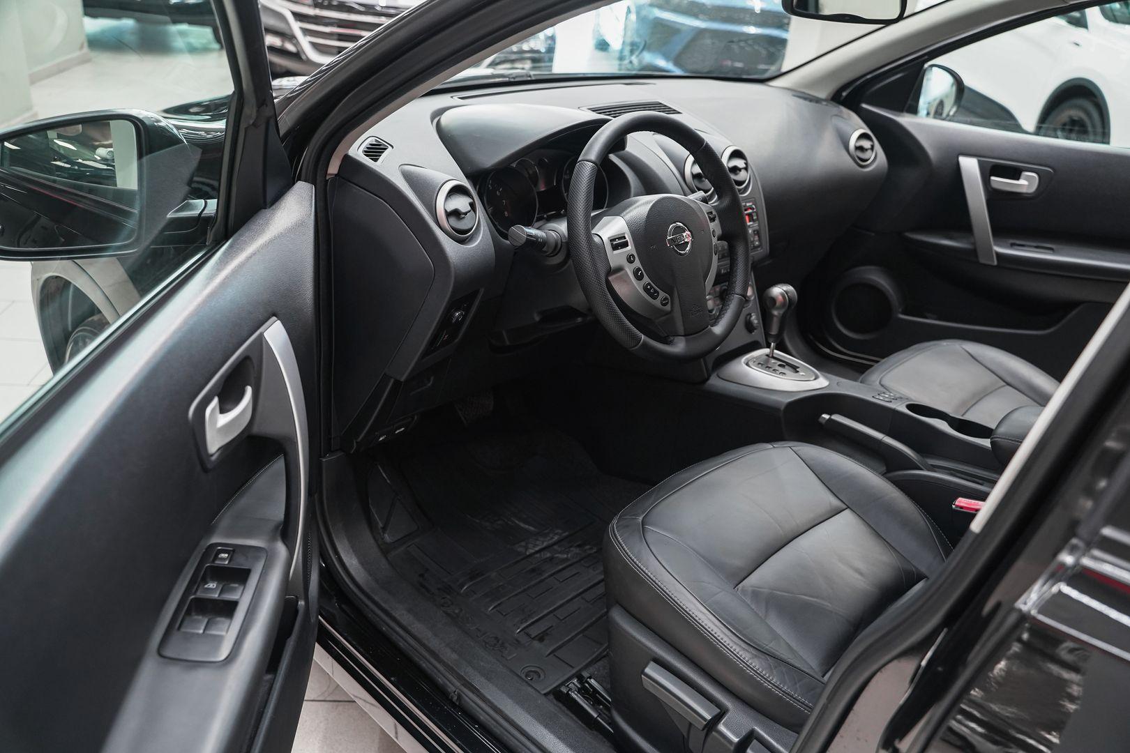 Nissan Qashqai 2008, черный, ДЦ Орехово
