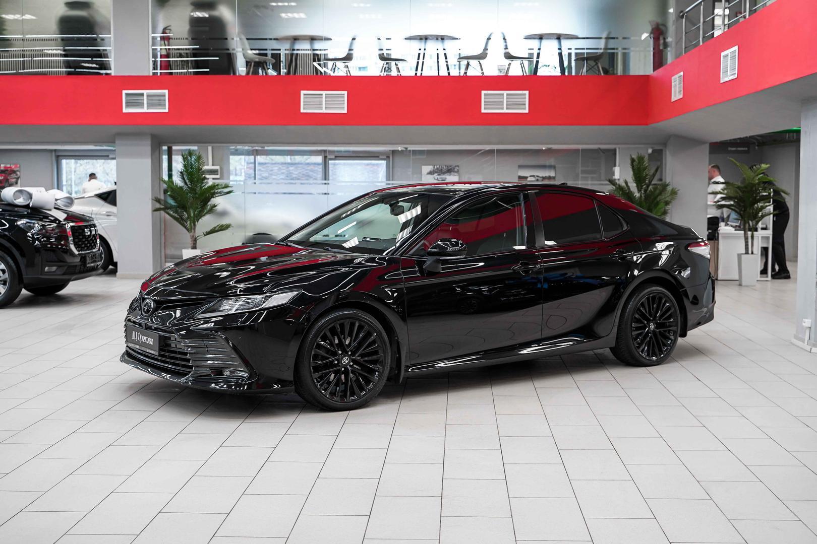 Toyota Camry 2021, черный, ДЦ Орехово
