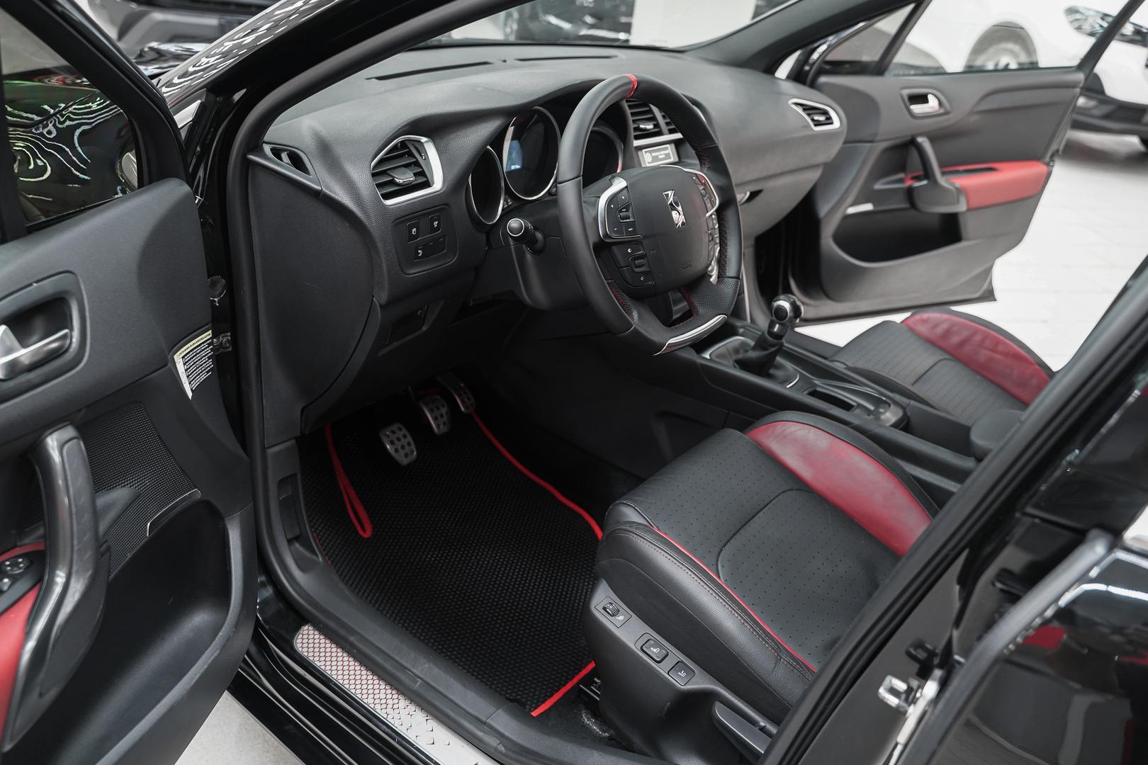 Citroen DS4 2012, черный, ДЦ Орехово