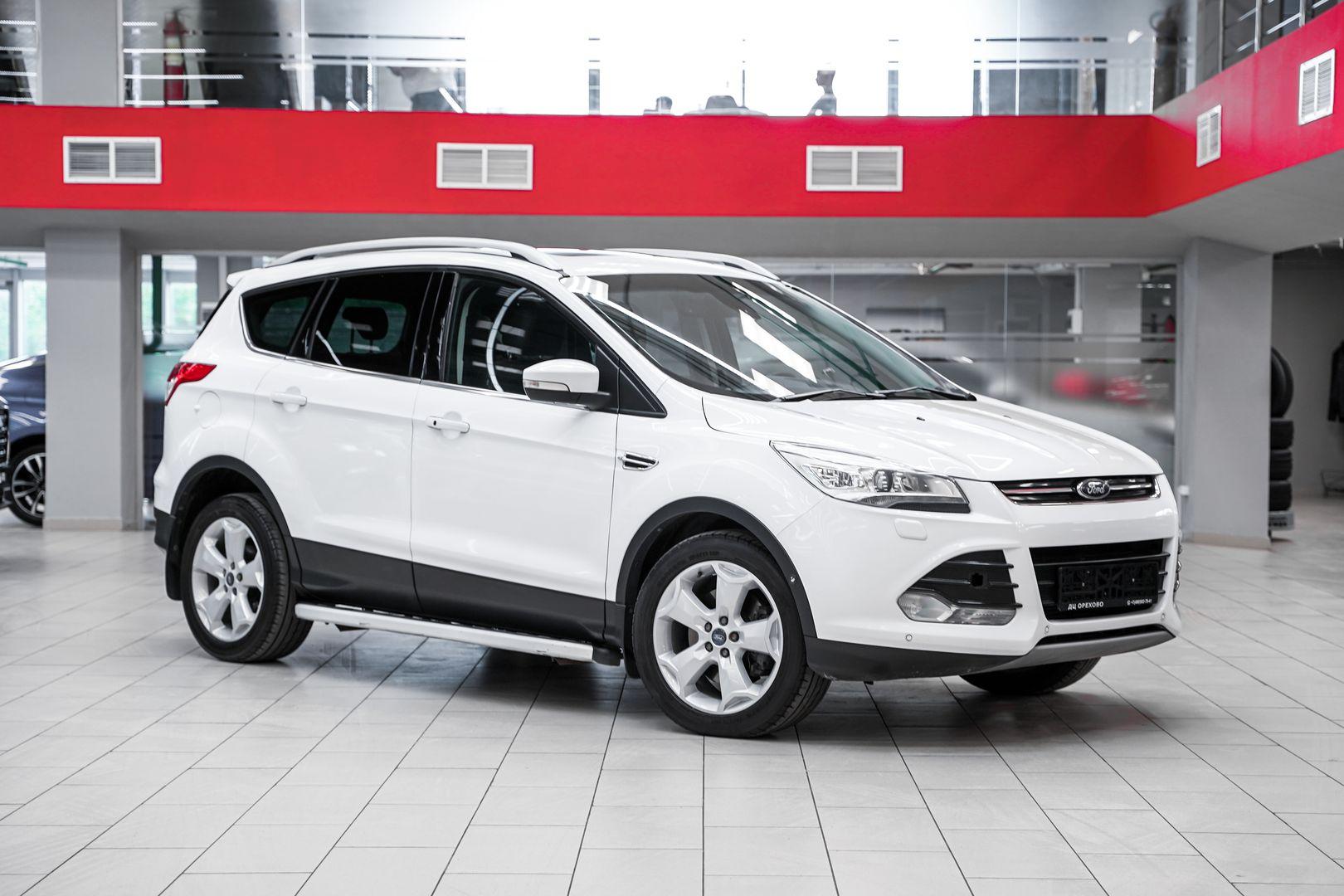 Ford Kuga 2014, белый, ДЦ Орехово