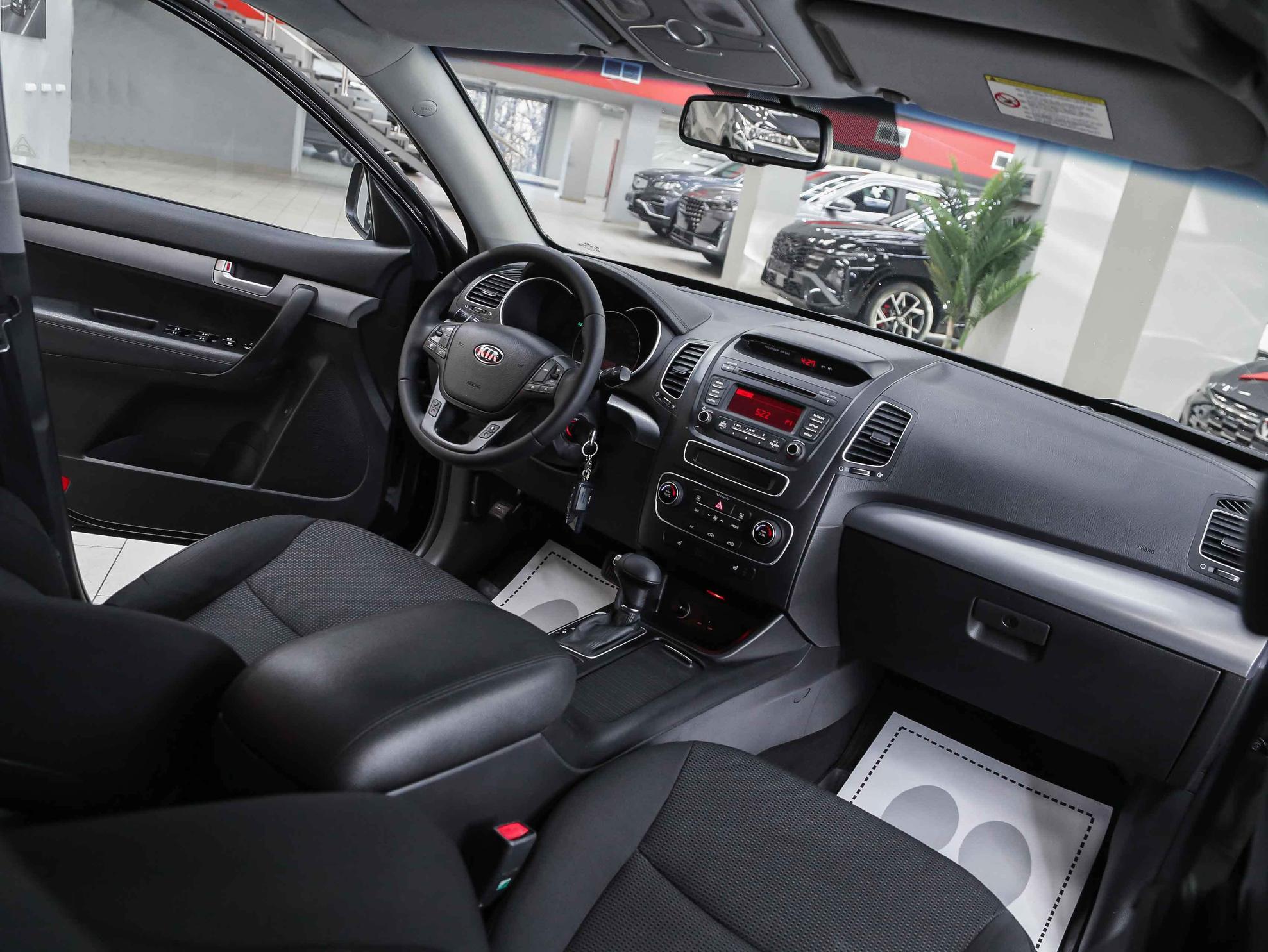 Kia Sorento 2014, черный, ДЦ Орехово