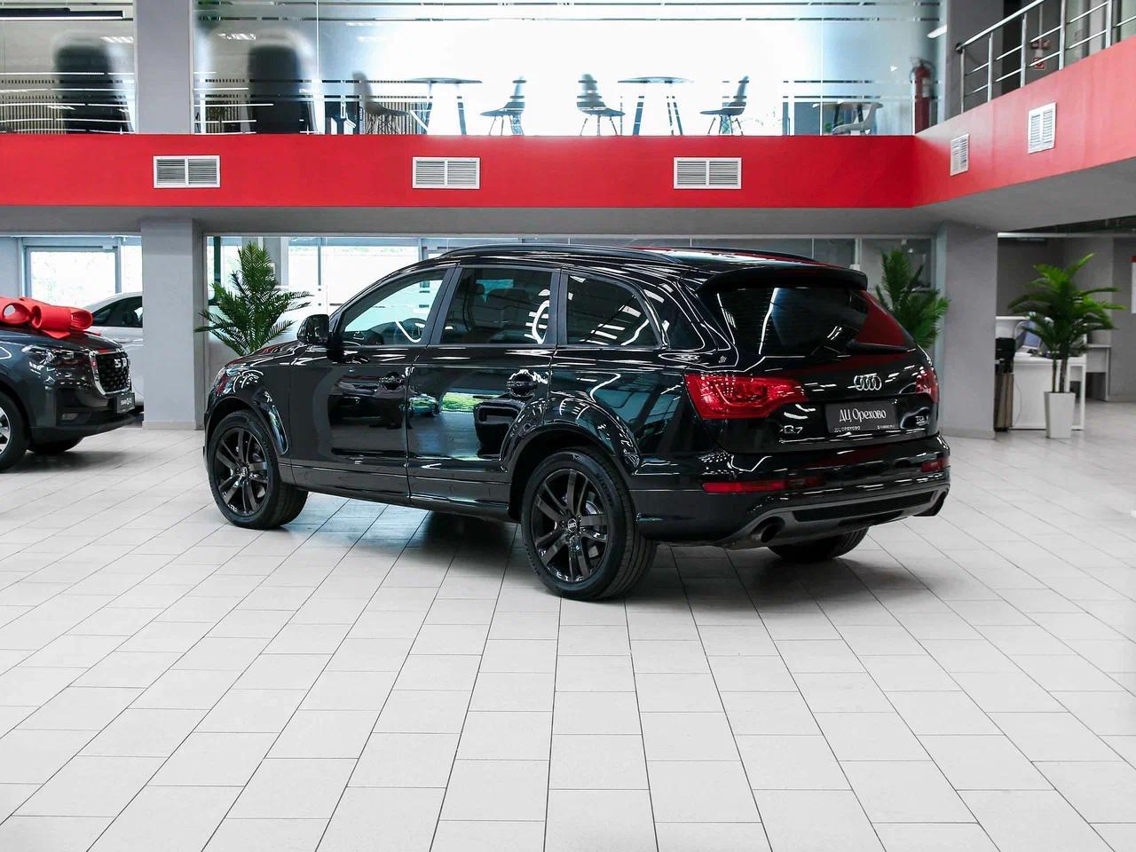 Audi Q7 2012, черный, ДЦ Орехово