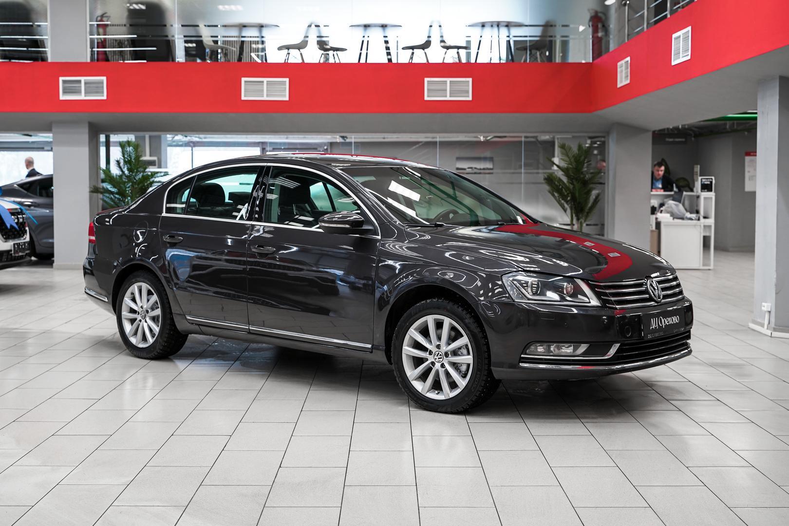 Volkswagen Passat 2011, черный, ДЦ Орехово