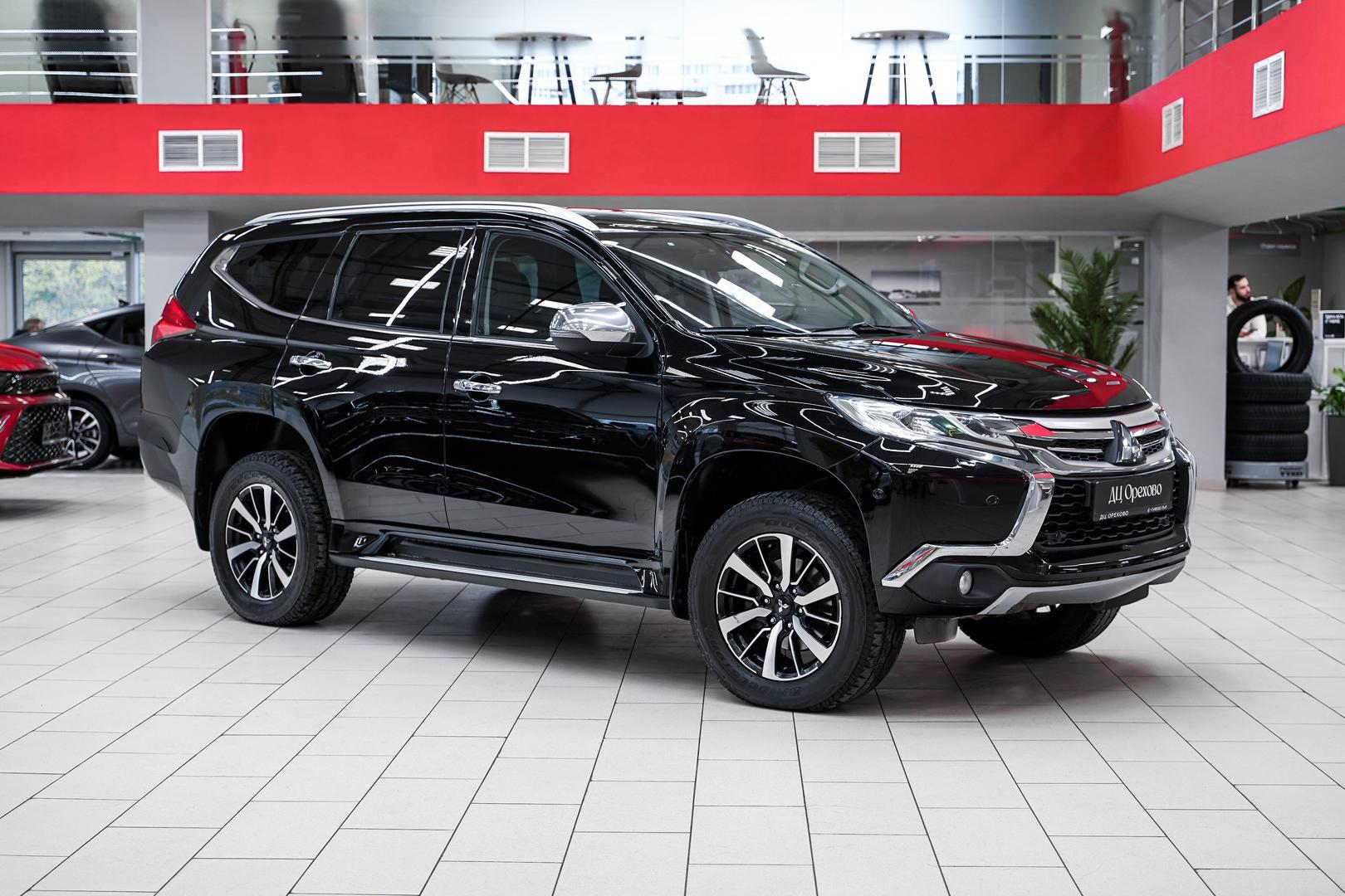 Mitsubishi Pajero Sport 2018, черный, ДЦ Орехово