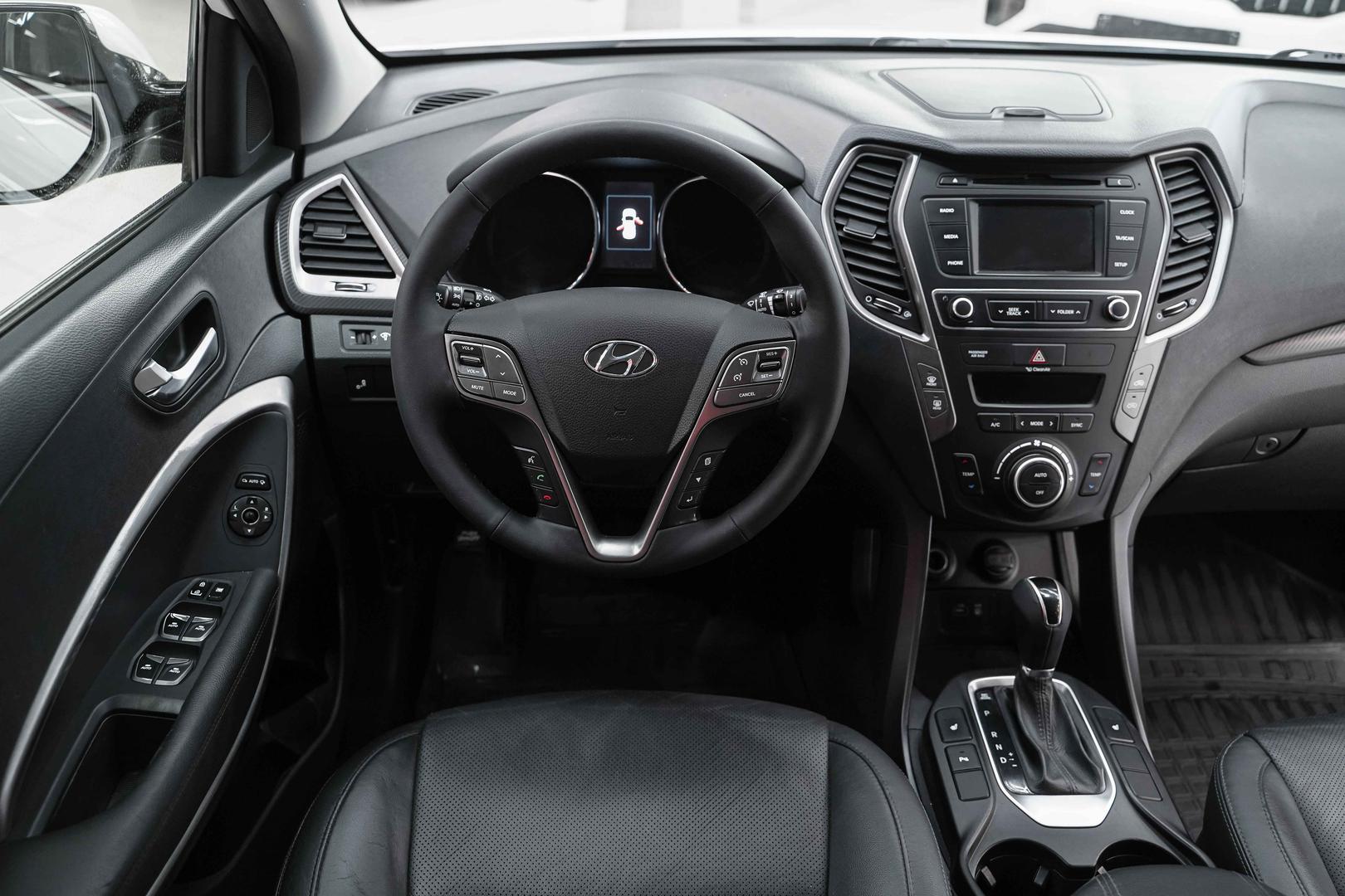 Hyundai Santa Fe 2016, белый, ДЦ Орехово