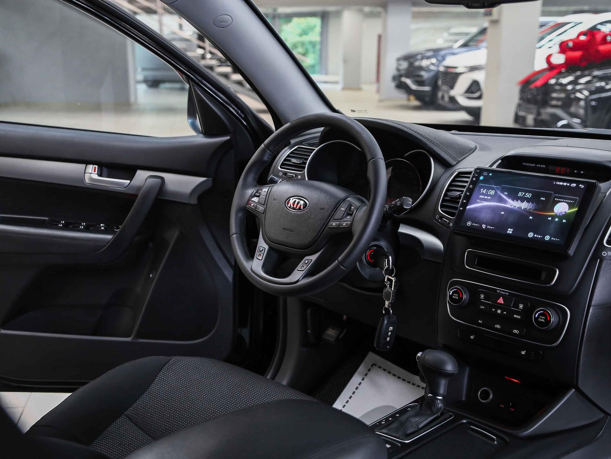 Kia Sorento 2014, черный, ДЦ Орехово