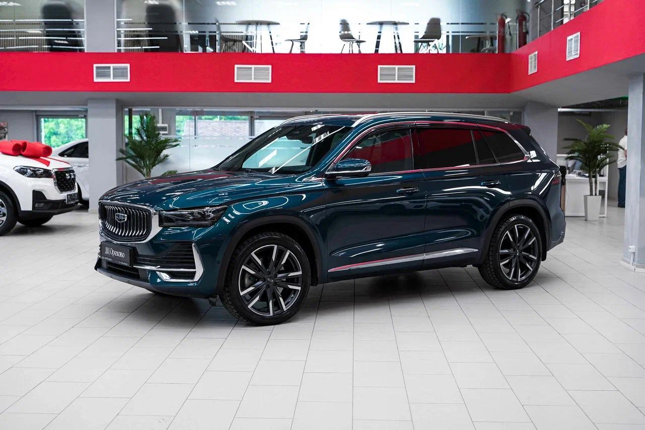 Geely Monjaro 2023, зеленый, ДЦ Орехово