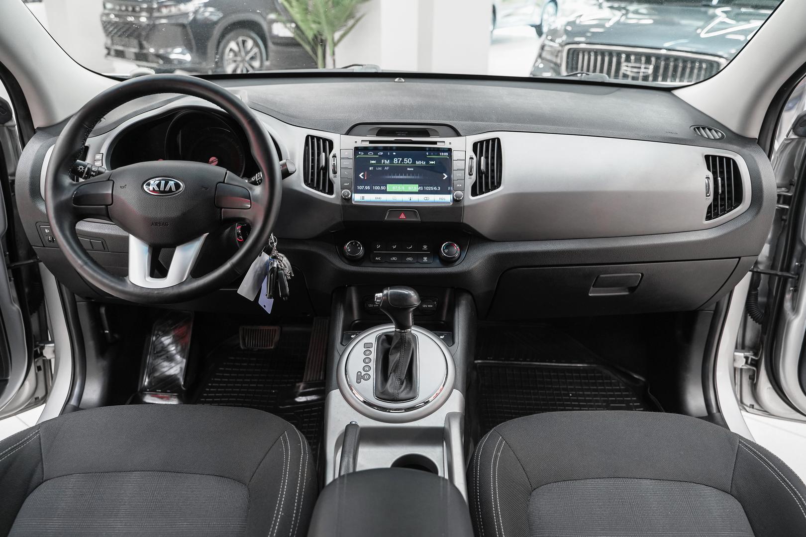 Kia Sportage 2015, серебряный, ДЦ Орехово