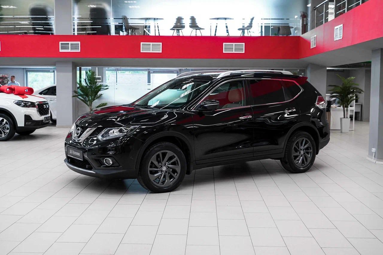 Nissan X-Trail 2017, черный, ДЦ Орехово