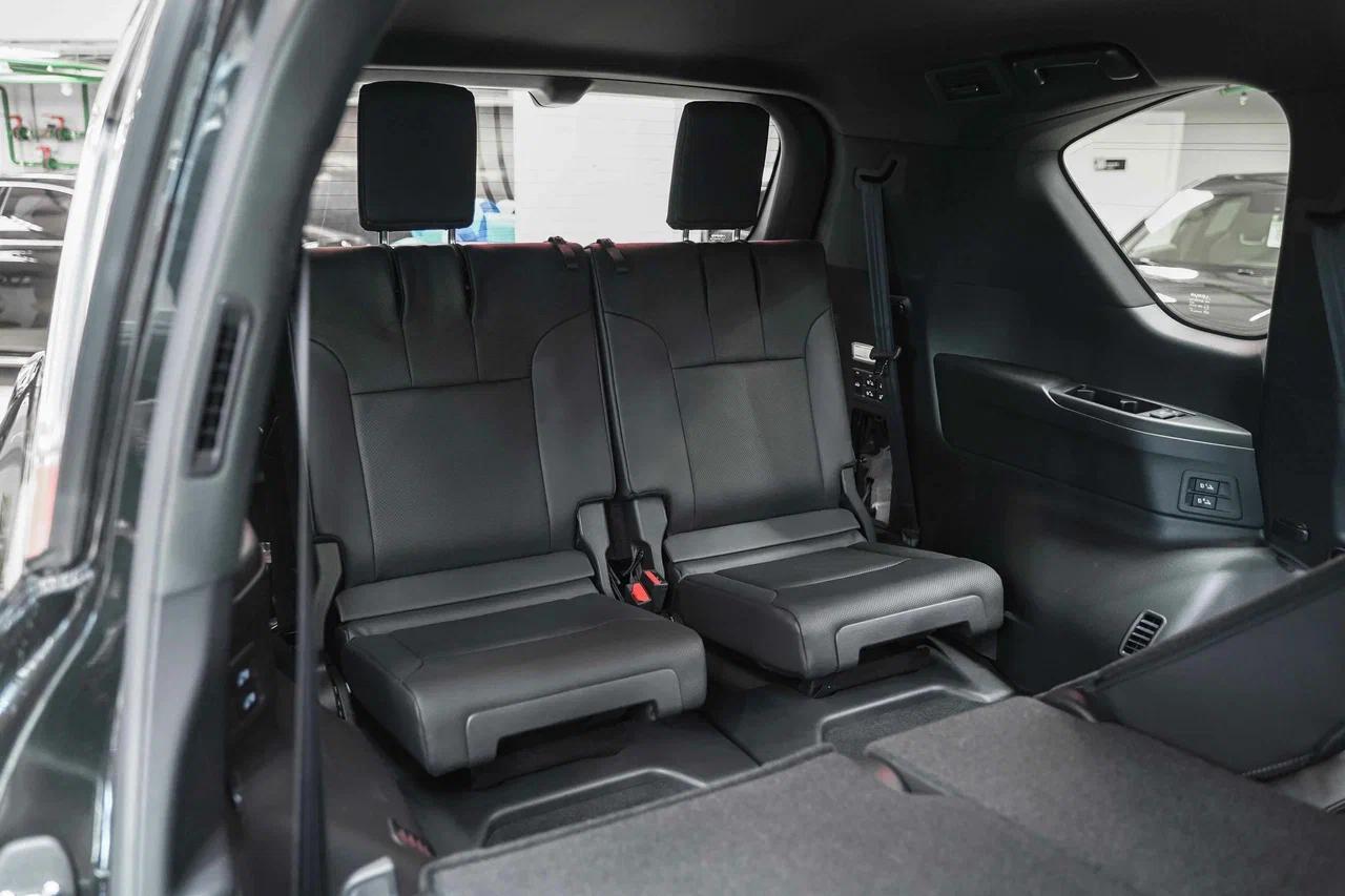 Lexus LX 2026, черный, ДЦ Орехово