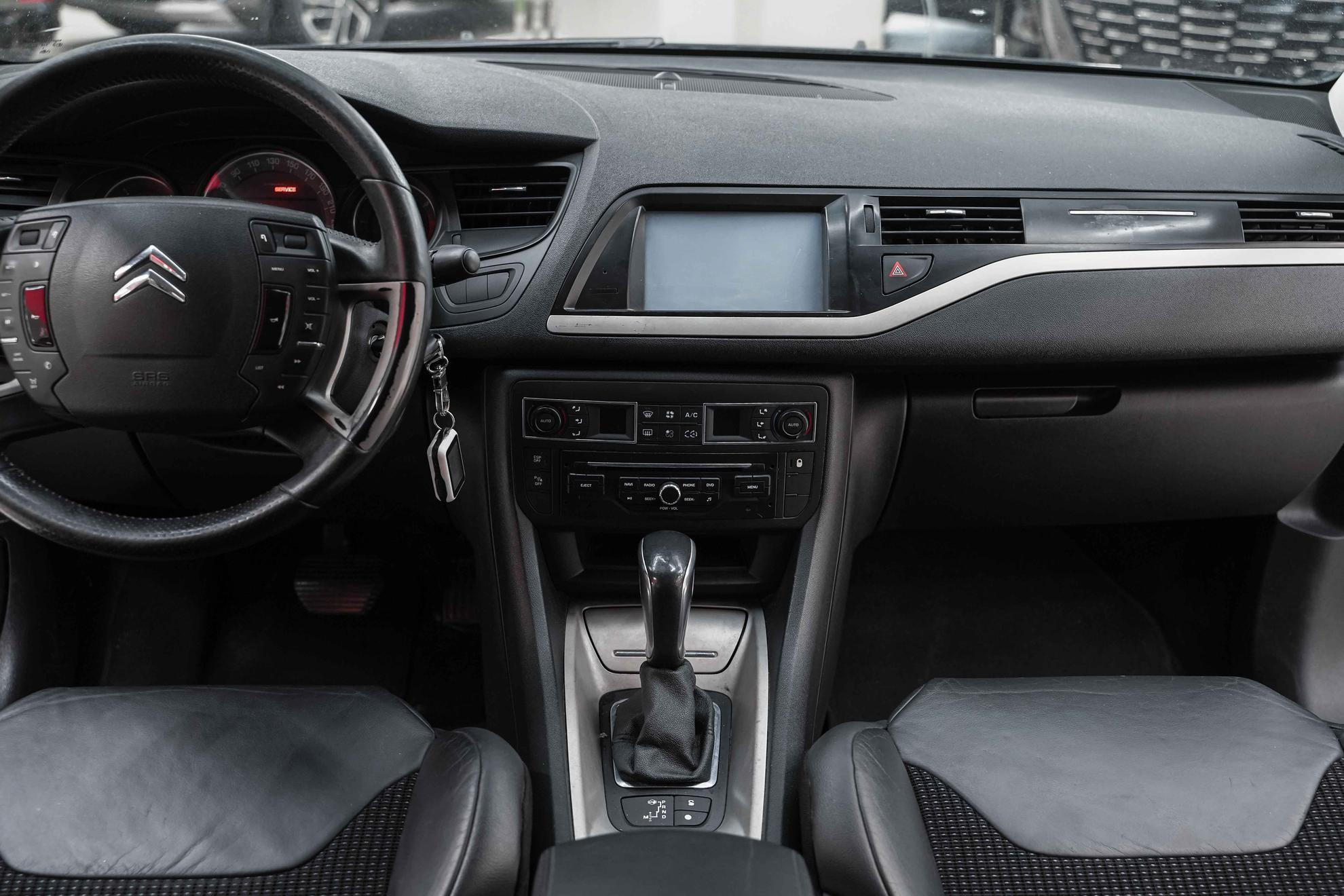 Citroen C5 2011, черный, ДЦ Орехово