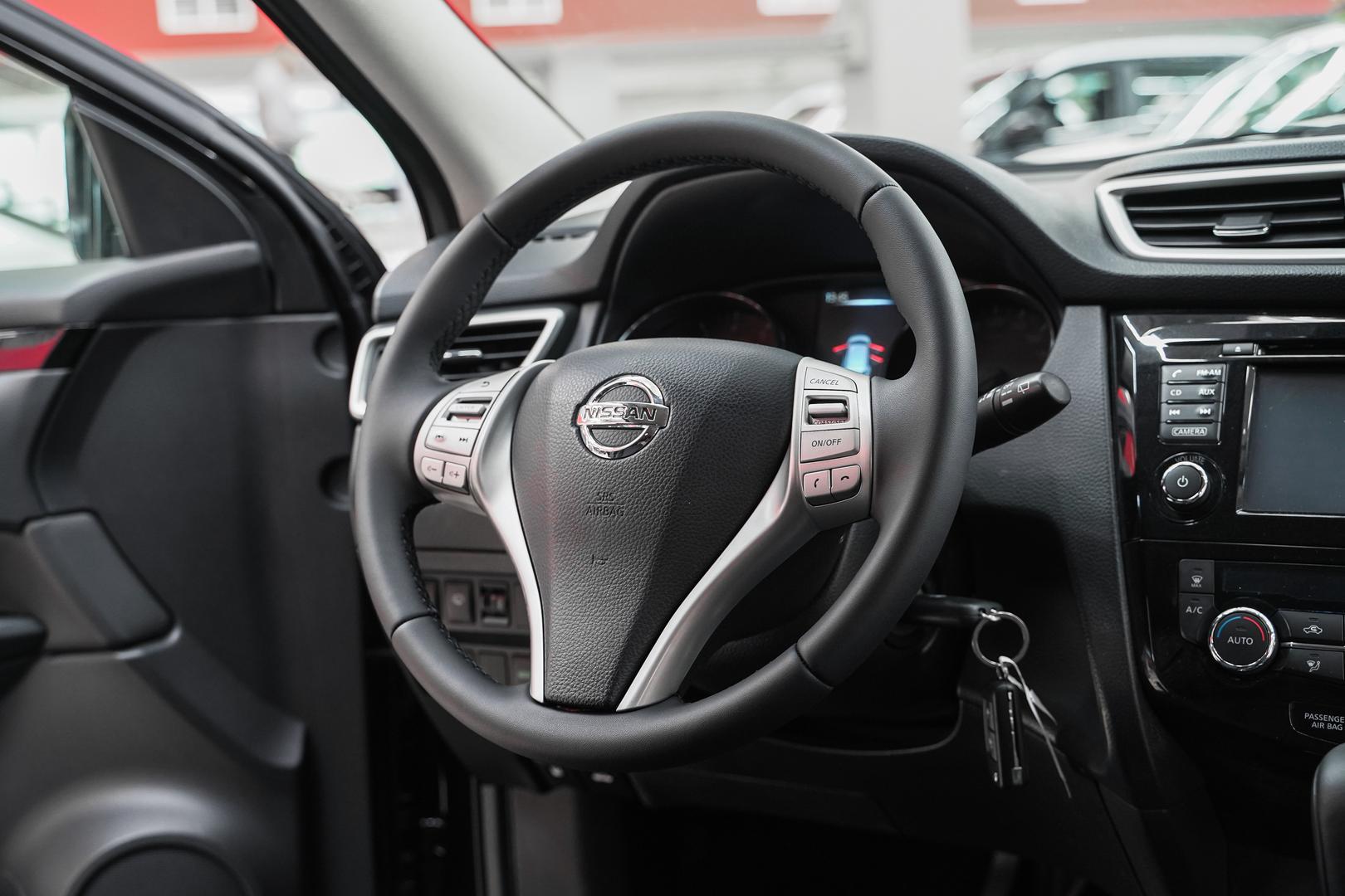 Nissan Qashqai 2014, черный, ДЦ Орехово