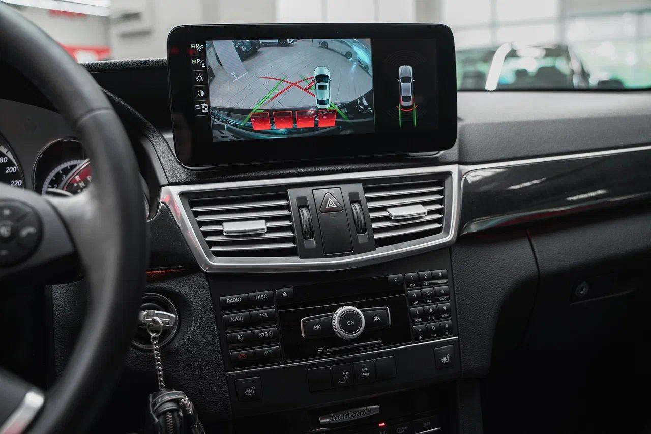 Mercedes-Benz E-Класс 2011, черный, ДЦ Орехово