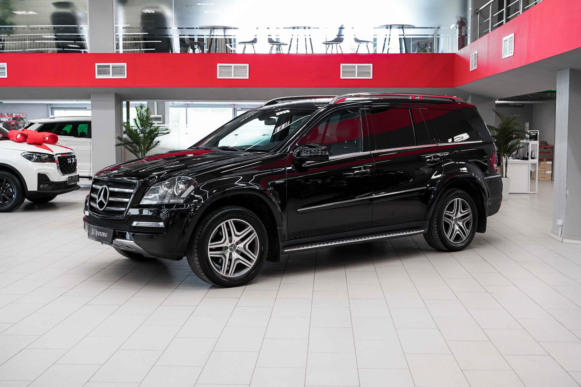 Mercedes-Benz GL-Класс 2011, черный, ДЦ Орехово