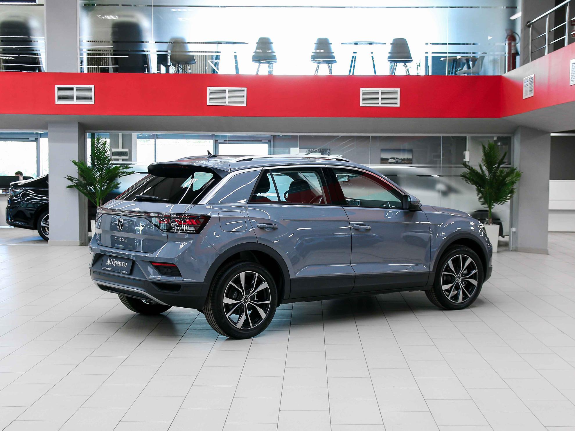 Volkswagen T-Roc 2026, серый, ДЦ Орехово