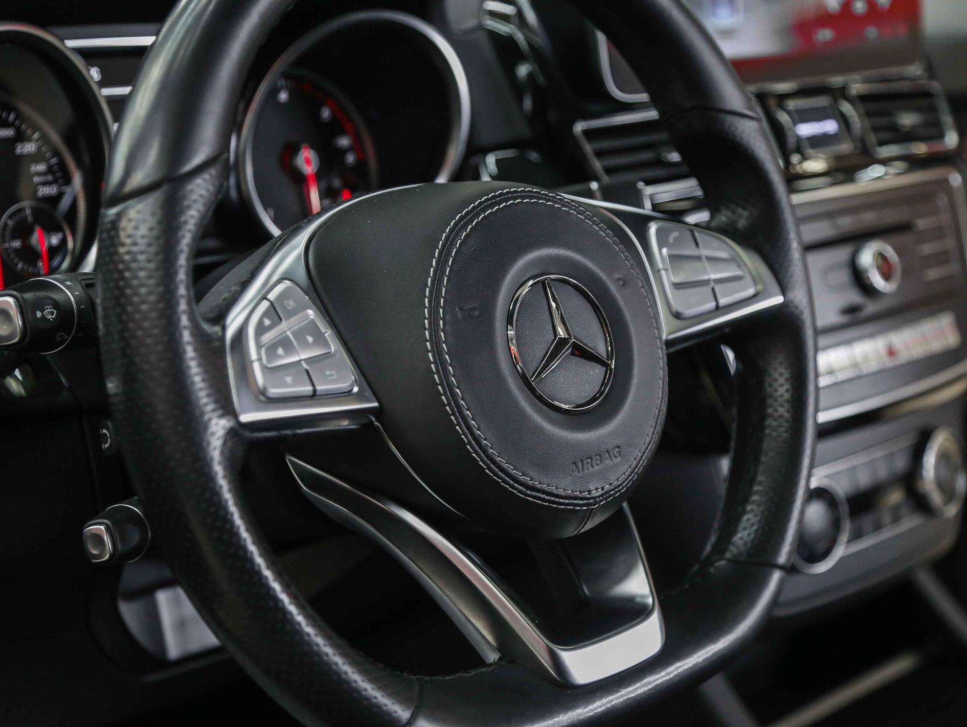 Mercedes-Benz GLS 2017, синий, ДЦ Орехово