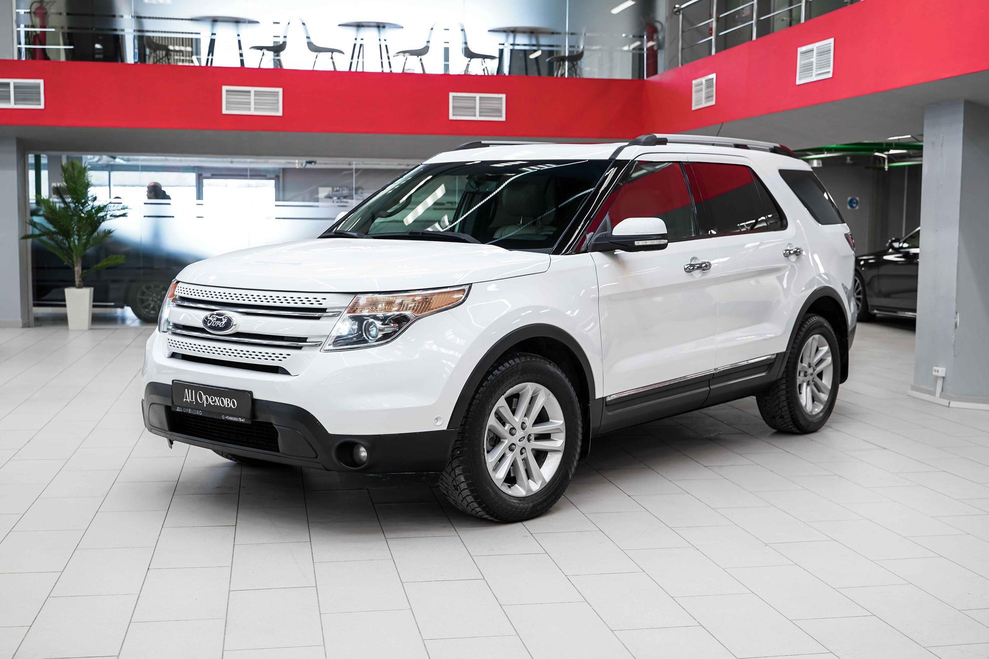 Ford Explorer 2013, белый, ДЦ Орехово