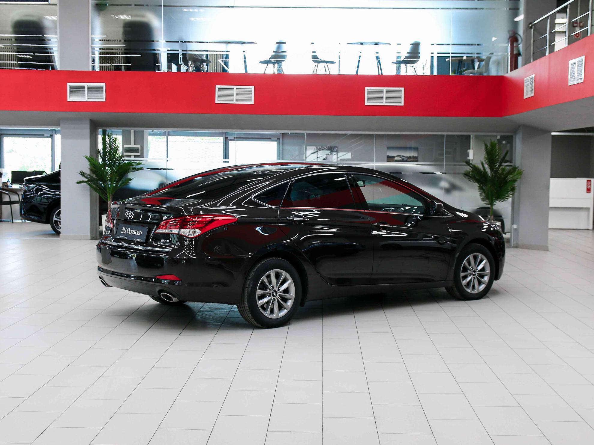 Hyundai i40 2016, коричневый, ДЦ Орехово