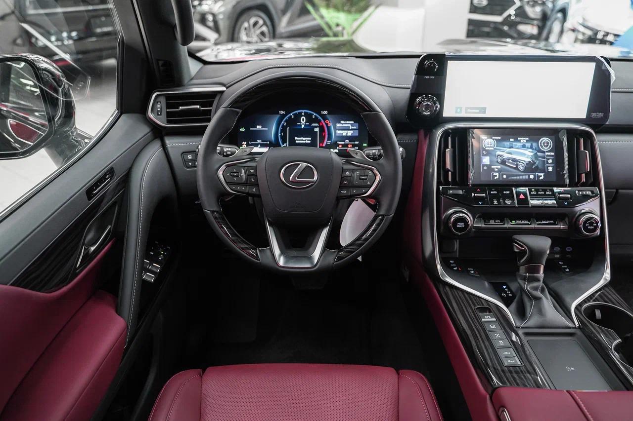 Lexus LX 2026, черный, ДЦ Орехово