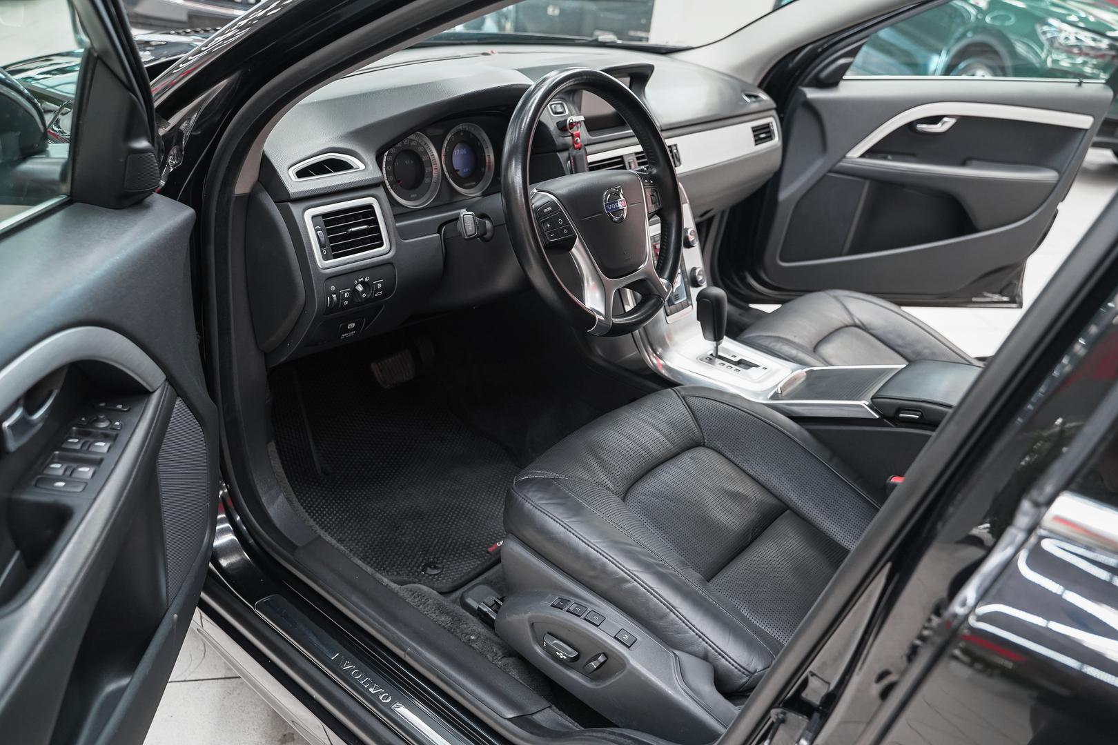 Volvo S80 2011, черный, ДЦ Орехово